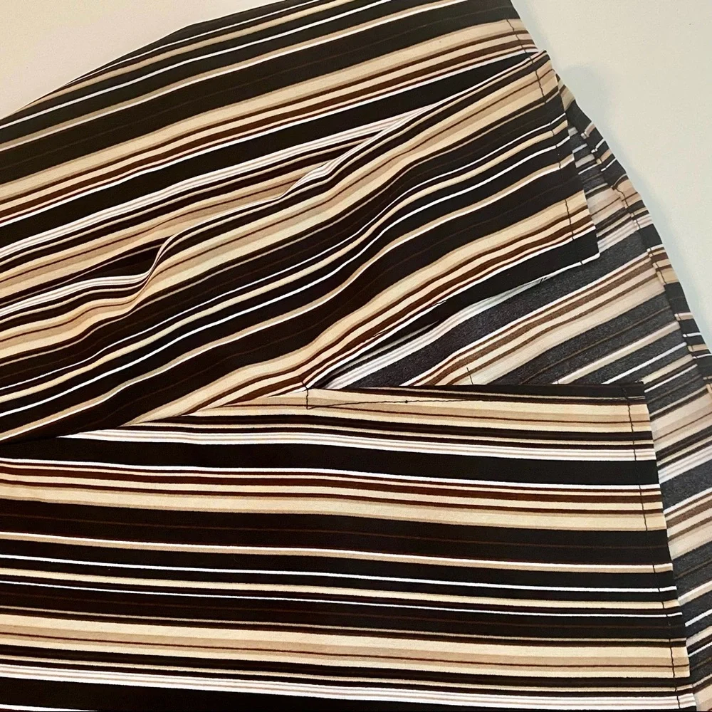 Elementz Stipped Blouse Roll-up Long Sleeve w/tab Brown, Tan, White 2X - Picture 7 of 10